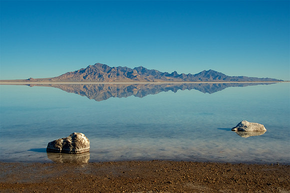Bonneville Salt Flats - Silver Island Mountains